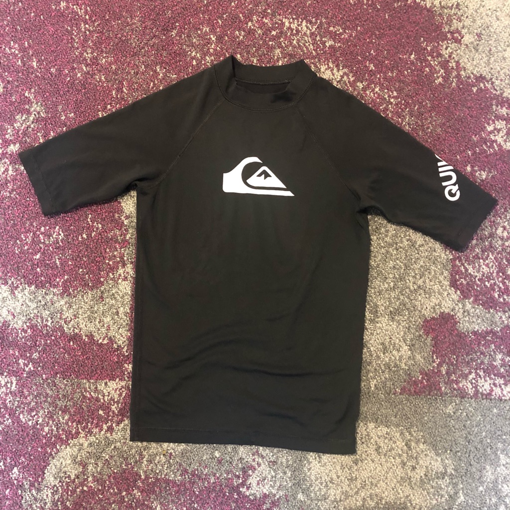 Quick Silver | Size Small |